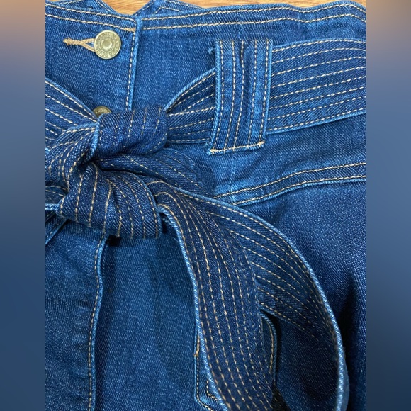 7 for all Mankind ST. TROPEZ BELTED TRAPUNTO SKIRT - Picture 4 of 5